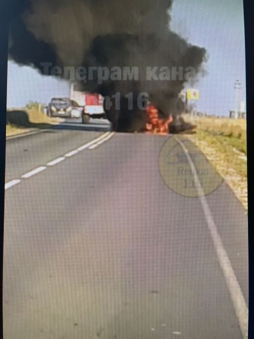 В Дрожжановском районе на трассе загорелась автоцистерна