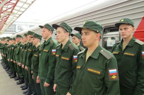 С апреля по июль защищать Родину отправились более 3 тысяч призывников из РТ