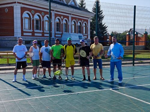 В чистопольской мечети прошел турнир по большому теннису