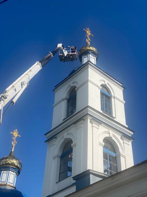 На колокольне чистопольского храма заменили основание креста
