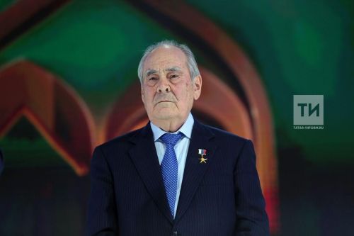 Минтимер Шаймиев открыл спортивную площадку в Болгарской исламской академии