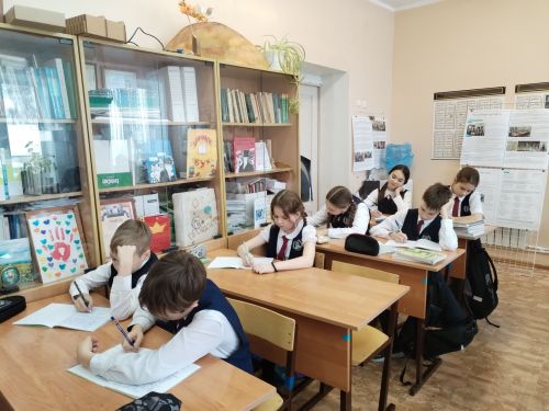 Чистопольские лицеисты написали письма жителям блокадного Ленинграда
