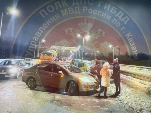 На выезде из Казани столкнулись четыре автомобиля