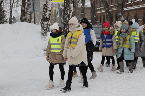 Дети призвали чистопольцев стать заметнее