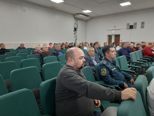 Дмитрий Иванов представил чистопольцам новых руководителей