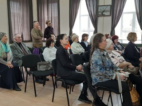 В Чистополе открылась художественная выставка памяти Анатолия Дернова
