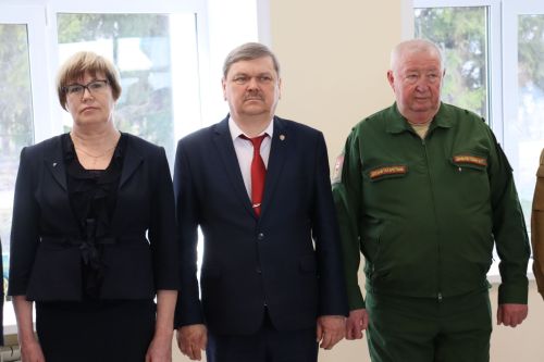 В Чистополе открылась выставка «Герои среди нас»