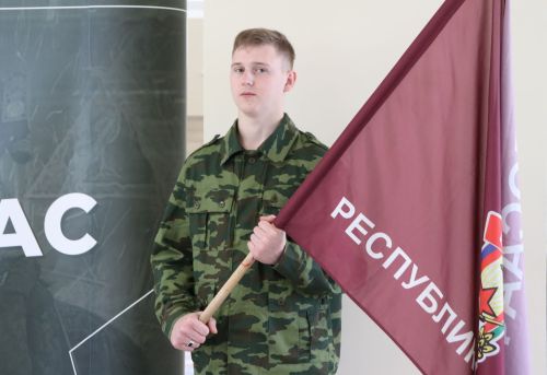 В Чистополе открылась выставка «Герои среди нас»