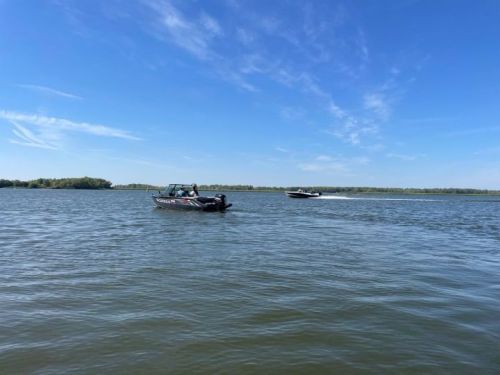 Тело одного из пропавших на Свияге рыбаков нашли