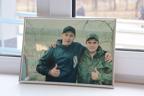 В Чистополе открылась выставка «Герои среди нас»