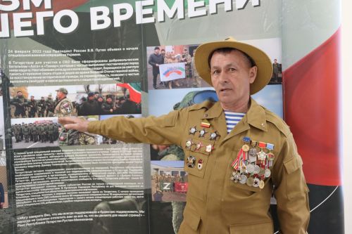 В Чистополе открылась выставка «Герои среди нас»