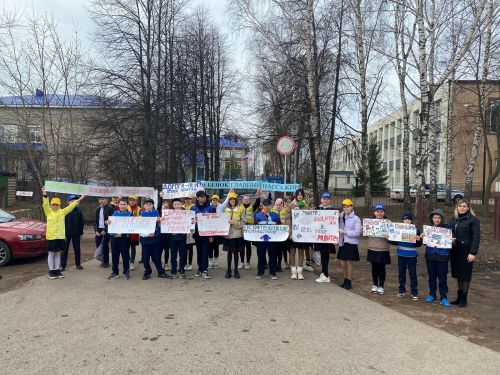 Чистопольские дети советовали водителям позаботиться о безопасности юных пассажиров