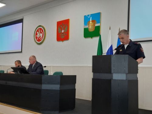 Дмитрий Иванов: содержать в порядке закрепленные территории необходимо в течение всего года