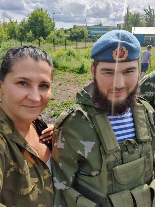 Жительнице Чистополя вручили шеврон Жена героя