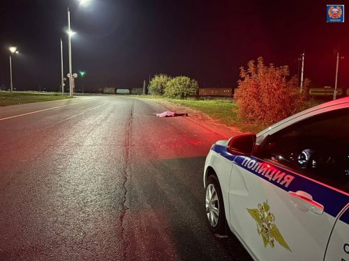 В Челнах водитель фуры насмерть задавил лежащего на дороге пешехода