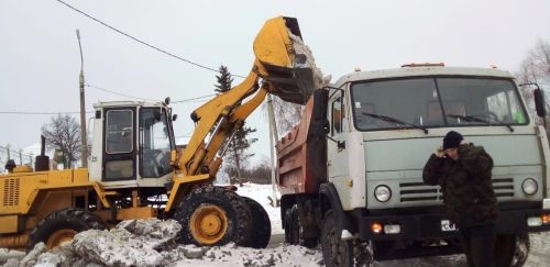 В Чистополе проведены работы по уборке дорог и вывозу снега