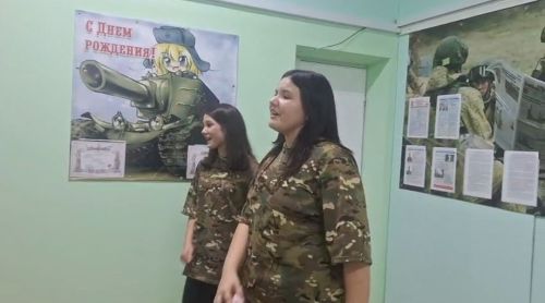 Чистопольские школьницы участвовали в концерте в прифронтовом госпитале для раненых бойцов СВО