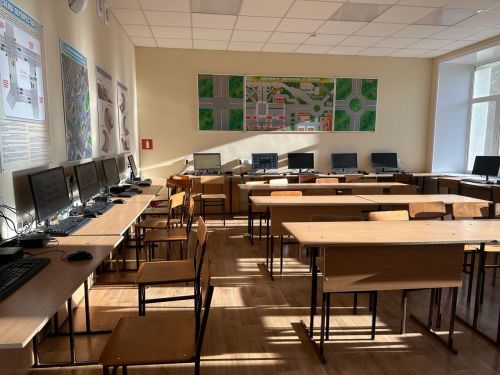 В Чистопольской технической школе ДОСААФ дан старт новому учебному году для будущих военных водителей