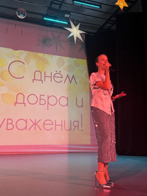 В Чистополе День пожилого человека отметили  душевным концертом