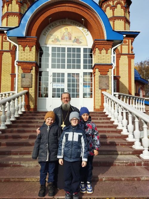 Дети с ОВЗ посетили чистопольский храм