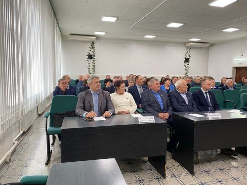 Эдуарда Хасанова в третий раз избрали руководителем исполнительного комитета Чистопольского муниципального района