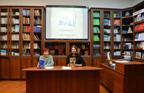 В чистопольской библиотеке начались занятия Университета третьего возраста