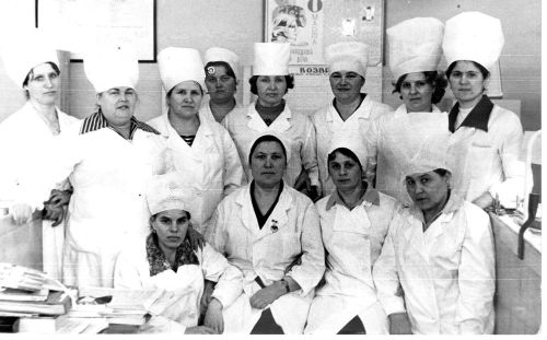 90-летняя Нина Горшенина поделилась воспоминаниями о Часовом заводе, его работниках и своём военном детстве