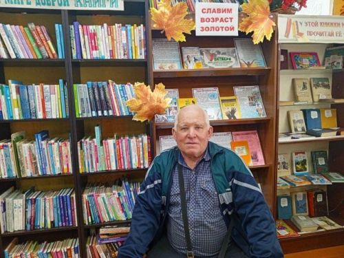 В сельской библиотеке Чистопольского района открылась выставка ко Дню пожилого человека