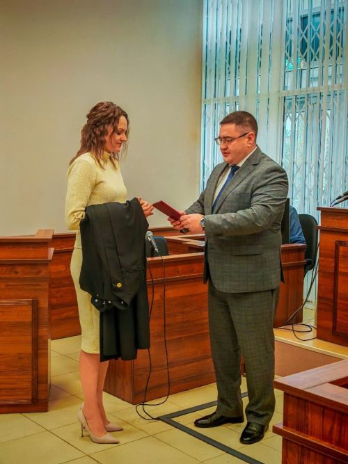 Елена Титова принесла присягу мирового судьи