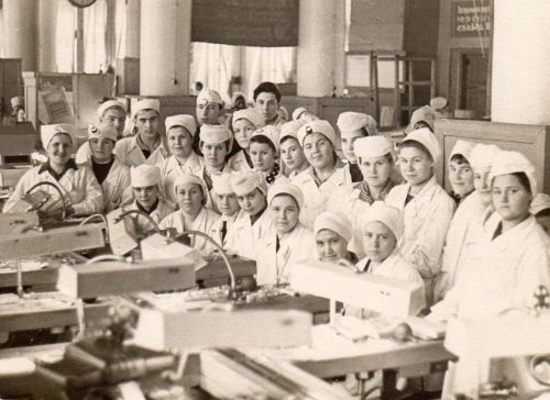 Чистопольский часовой завод «Восток» удостоен звания «Предприятие трудовой доблести» Татарстана