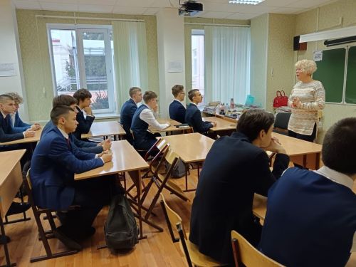 Профориентационная встреча по военной службе состоялась для чистопольских лицеистов