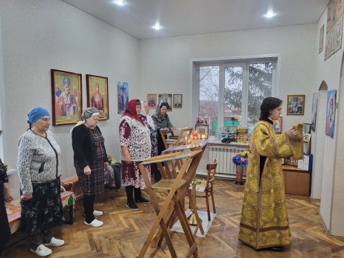 В селе Кубассы освятили поклонный крест