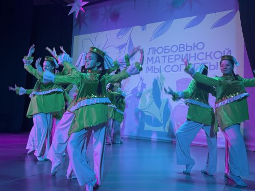 В Чистополе прошёл праздничный концерт ко Дню матери