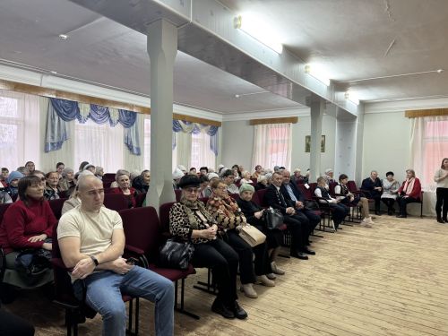 В Чистополе День матери отметили праздничным концертом