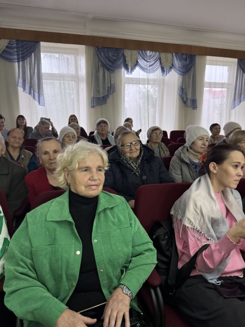 В Чистополе День матери отметили праздничным концертом