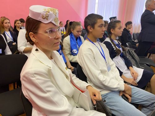 На научно-практической конференции в Каргалинской гимназии участники представили более 200 исследовательских проектов