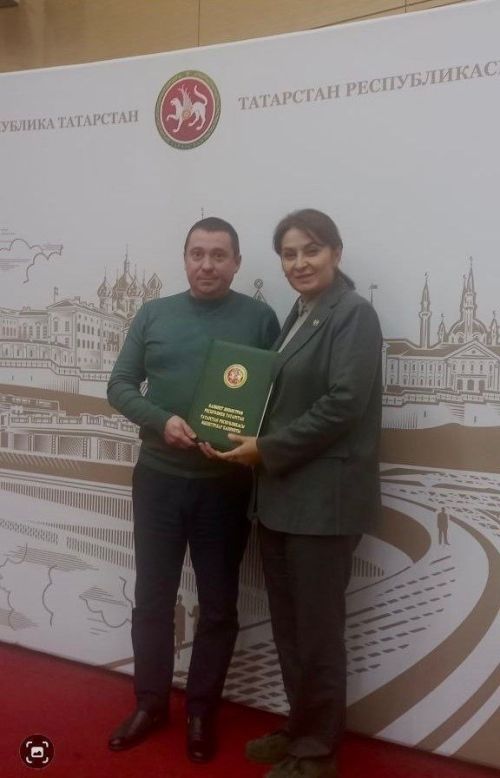 Чистопольский педагог удостоен благодарности заместителя Премьер-министра Татарстана