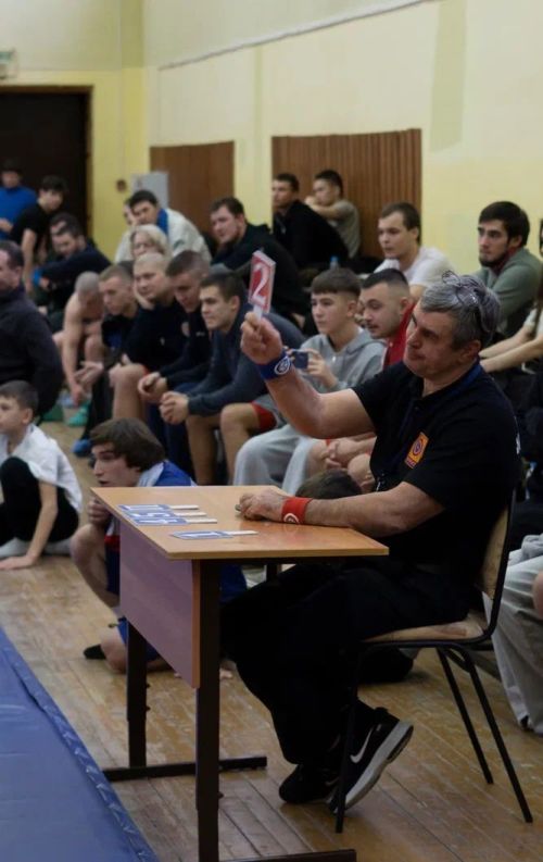 В Чистополе состоялся чемпионат Татарстана по греко-римской борьбе