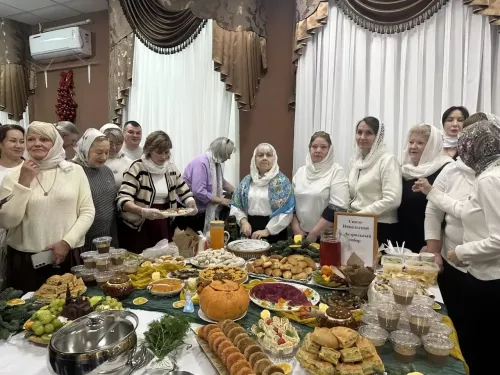 Выставка-дегустация постных блюд объединила приходы Чистопольского округа на Никольских чтениях