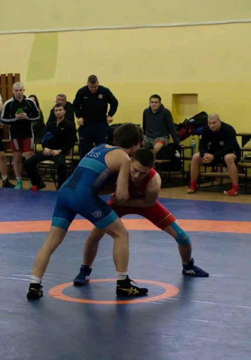 В Чистополе состоялся чемпионат Татарстана по греко-римской борьбе