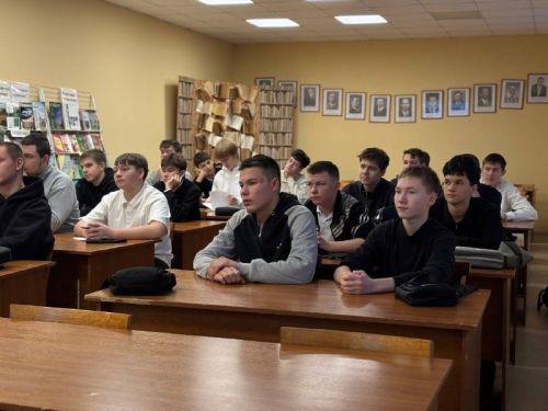 Для чистопольских студентов провели тренинг по коммуникациям