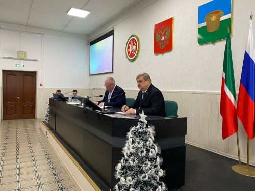 В Чистополе состоялось заседание городского Совета