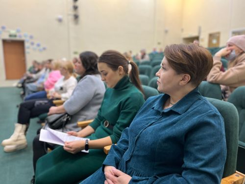 В Чистополе жены участников СВО встретились с Комитетом семей воинов Отечества РТ