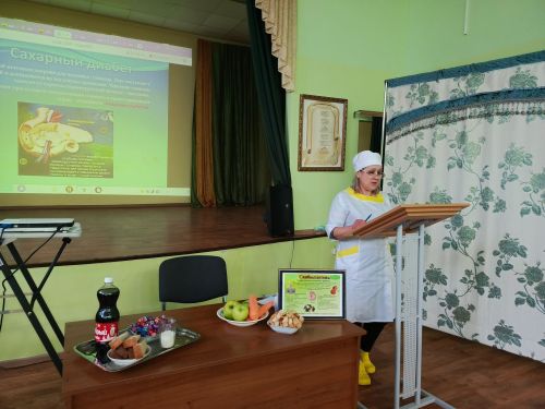 В Чистопольском доме-интернате прошел информационный час на тему сахарного диабета