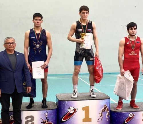 Чистопольские спорстмены завоевали медали разных достоинств на чемпионате РТ по греко-римской борьбе