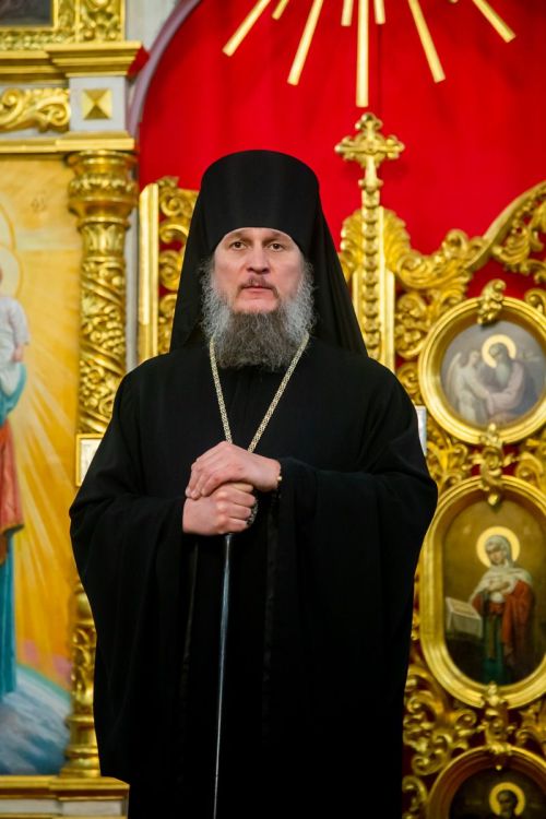 Епископ Пахомий поздравляет с Днем защитника Отечества