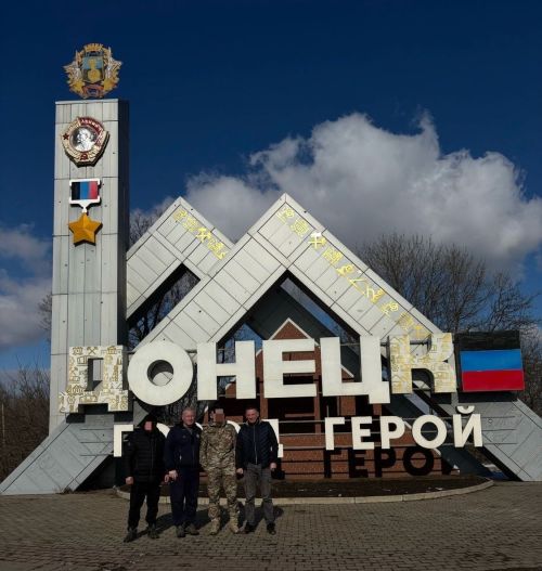 Глава Чистопольского района Дмитрий Иванов доставил гуманитарный груз в зону СВО к Дню защитника Отечества