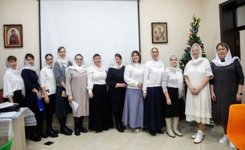 При Свято-Никольском кафедральном соборе действует народный хор