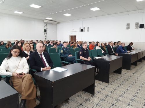 Итоги аппаратного совещания в Чистополе: образование, сельское хозяйство и оперативная обстановка