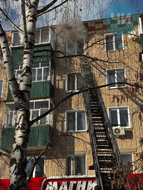 Пожар в Чистополе: эвакуированы мать и ребенок